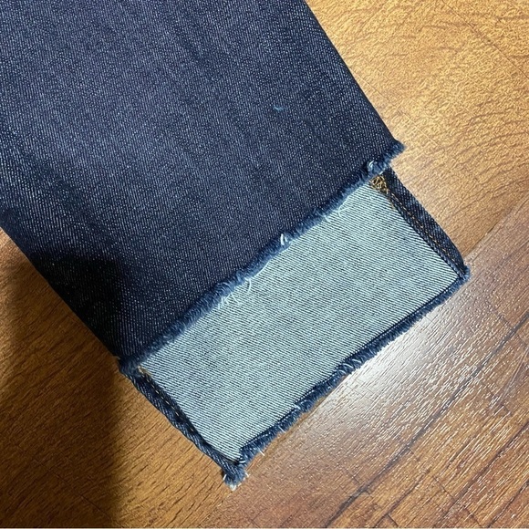 Frame Denim Le High Straight Reverse in Northern - Picture 6 of 7